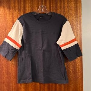 Women’s top, no stains or tears, smoke free home